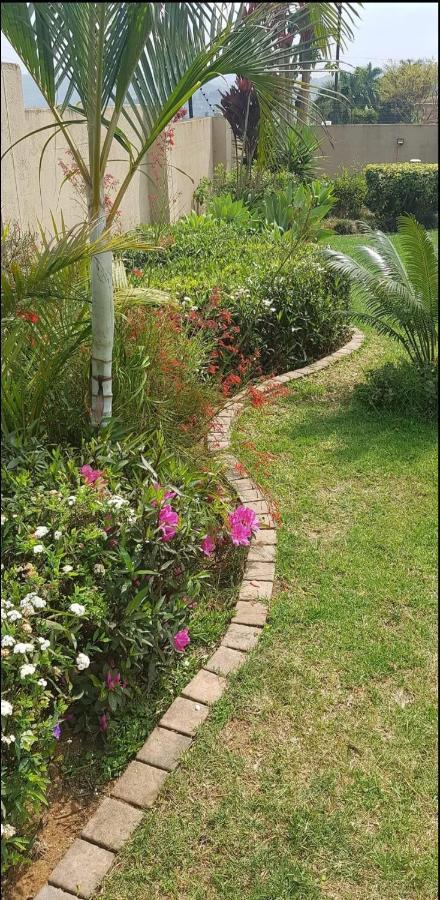The Ridge Bnb Manzini Buitenkant foto